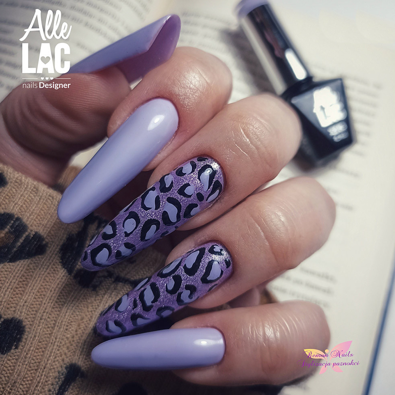 Leštící pigment na nehty Glass Effect Lilac (fialkový zrcadlový efekt)