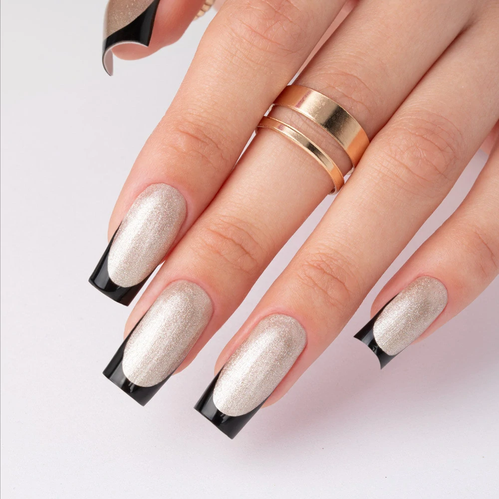 Cat eye gel lak, 8g – rafinovaná elegance s efektem kočičích očí GINGER